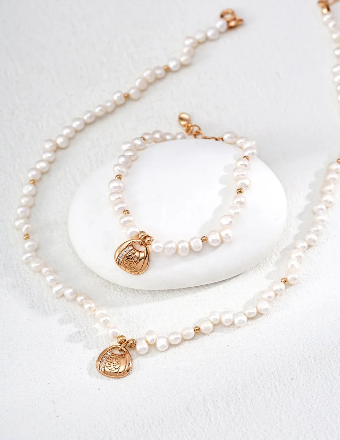 Natural Pearl Fortune Necklace