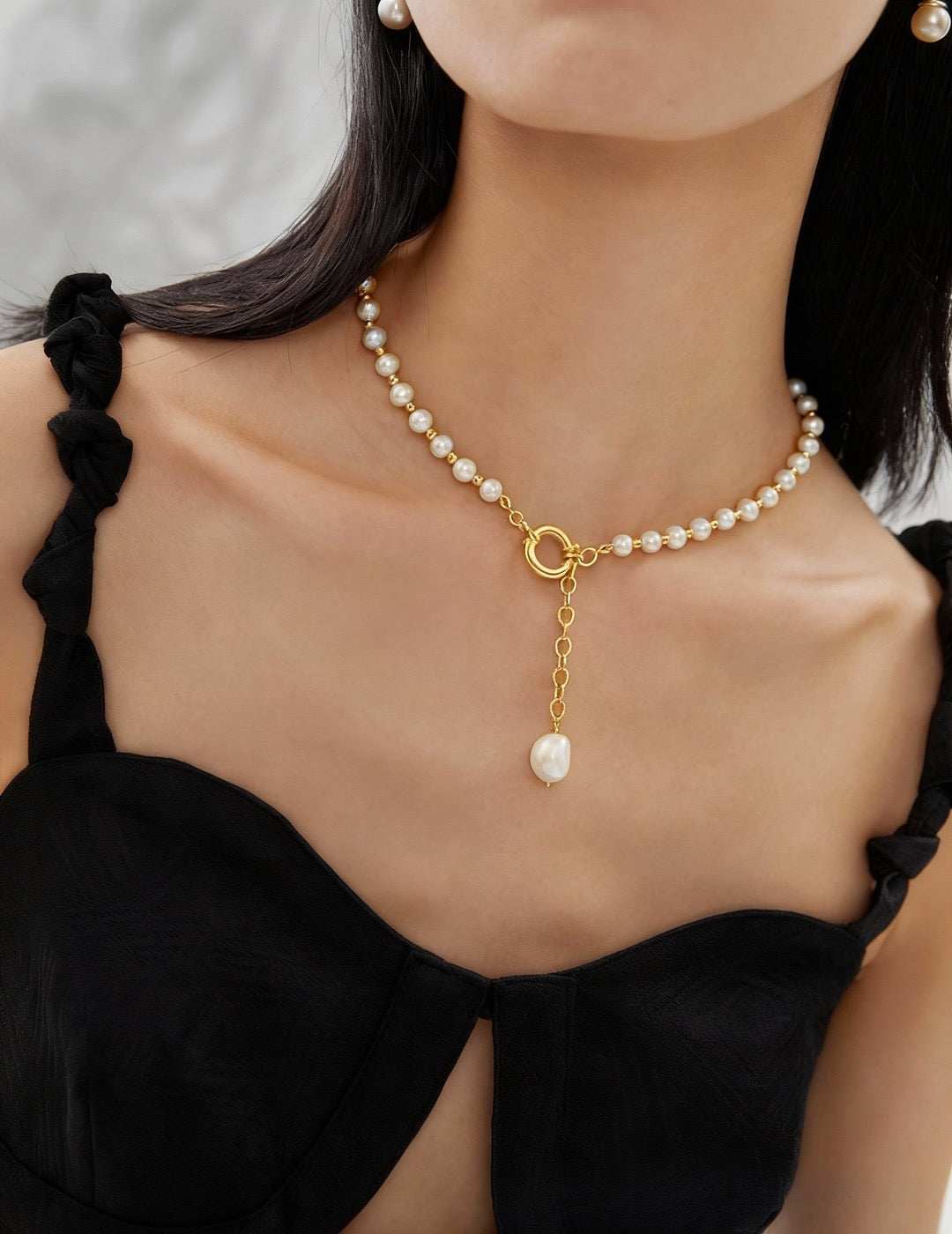 Irregular Silver Pearl Reconstructed Necklace