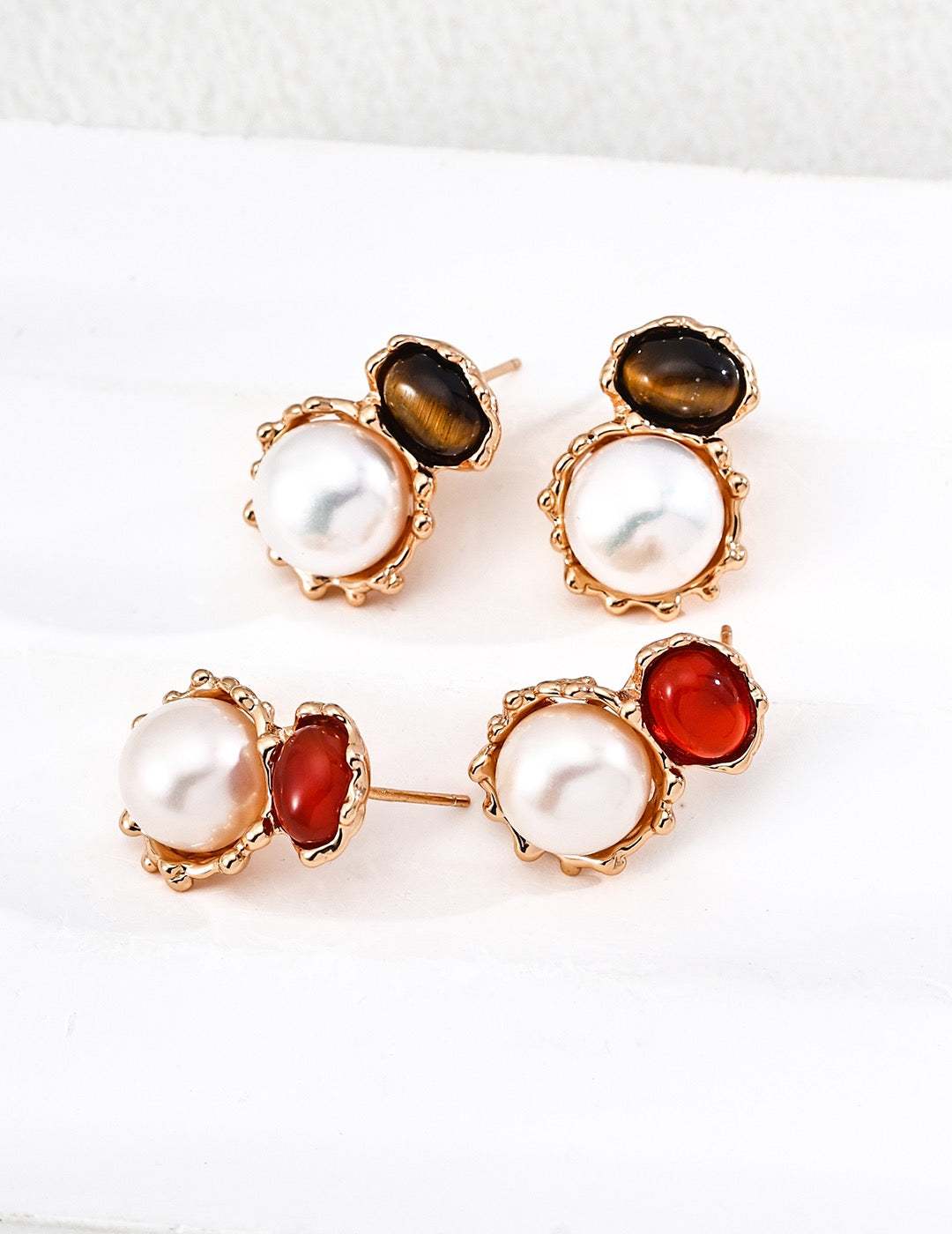 retro gold and white gold