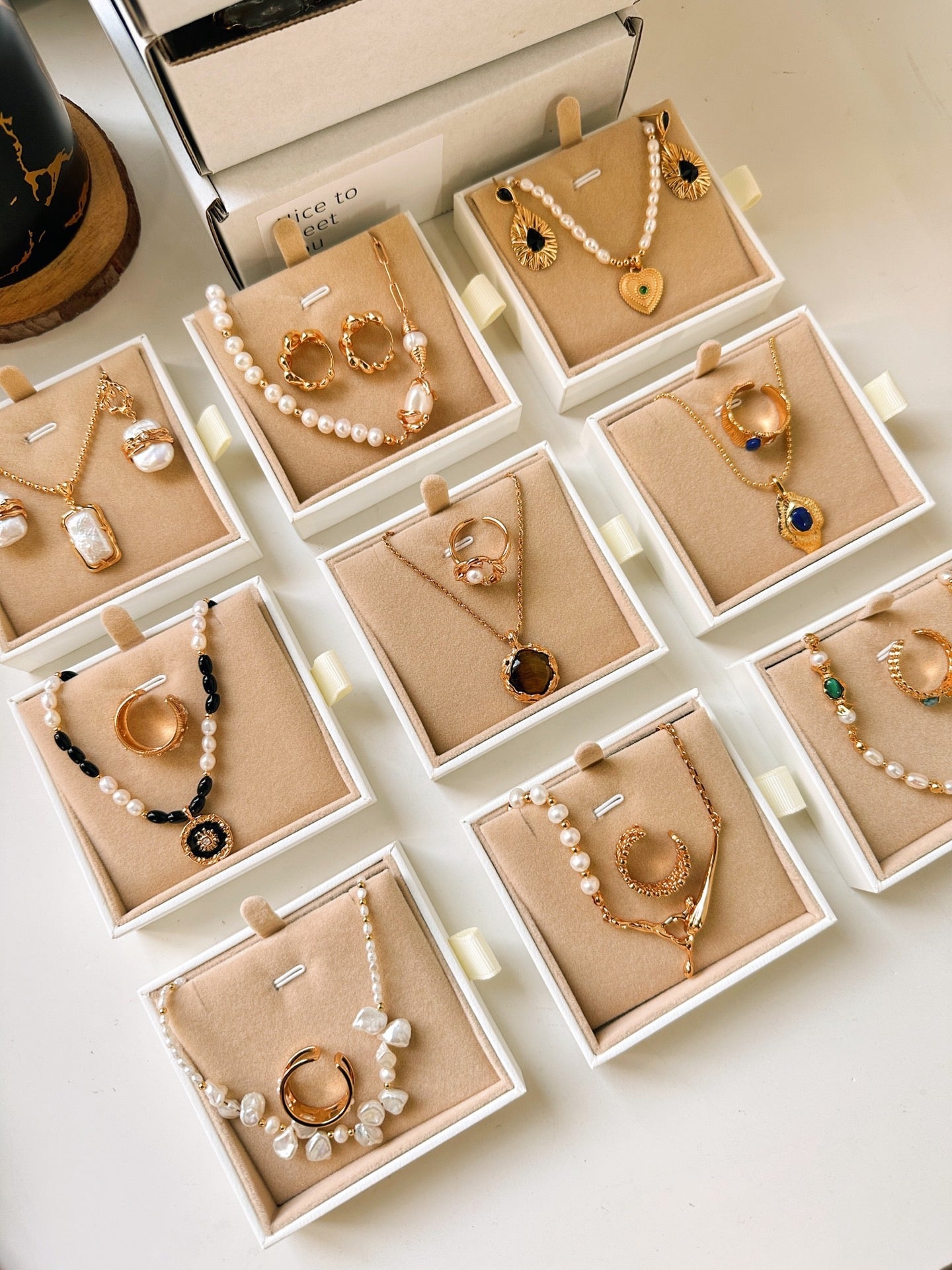 Vintage Necklace Collection（复古项链）