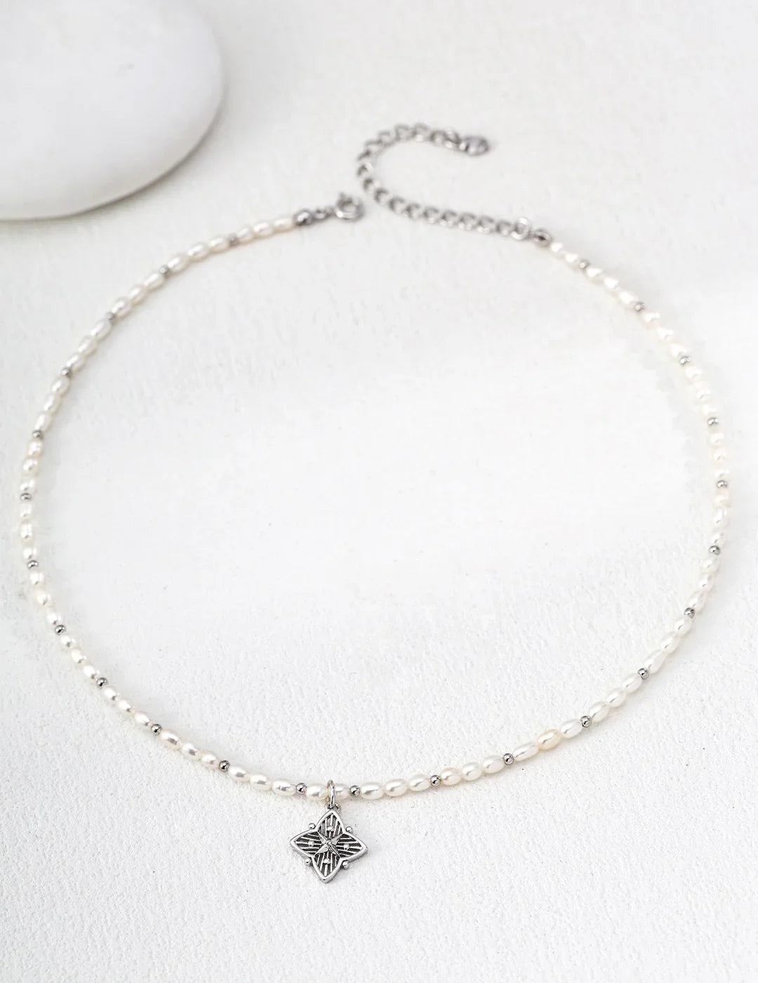 Natural Pearl Four-Leaf Clover Necklace