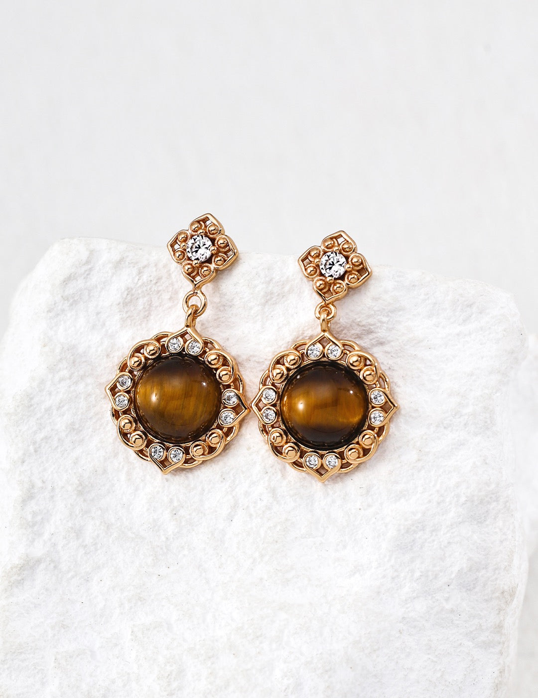 S925 Silver Retro Carnelian Tiger Eye Earrings | "Zhu Hua" Vintage Gold Lucky Flower Studs