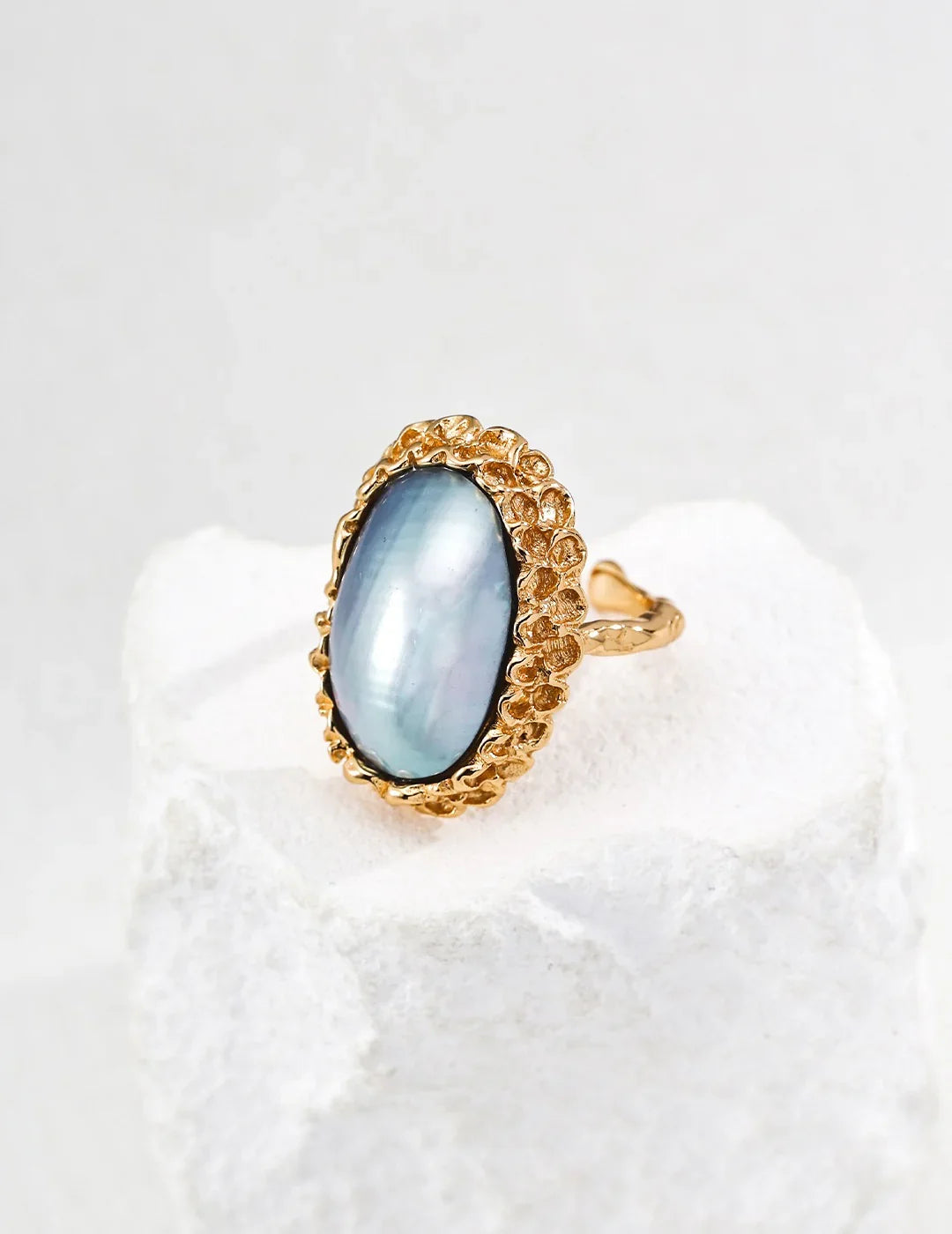 Hand-carved S925 silver mabe pearl ring