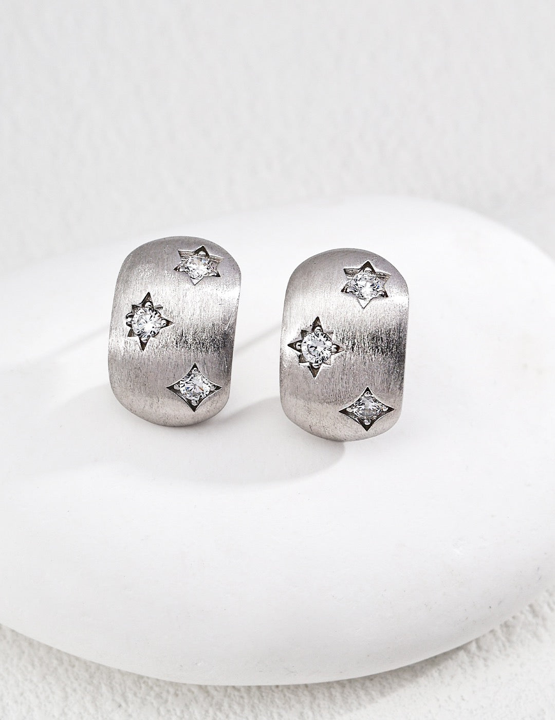 S925 Silver Vintage Brushed CZ Stud Earrings | Retro Gold & White Gold Starry Sparkle