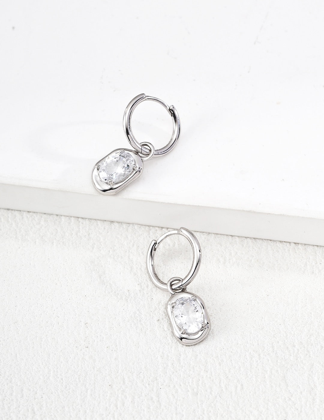 S925 Silver Cubic Zirconia Earrings - Vintage Gold/White Gold Urban Style