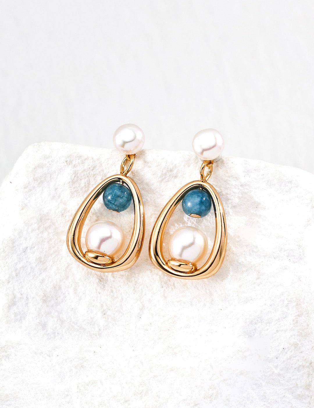 S925 Silver Lantern Inspired Pearl Earrings | Vintage Gold & White Gold