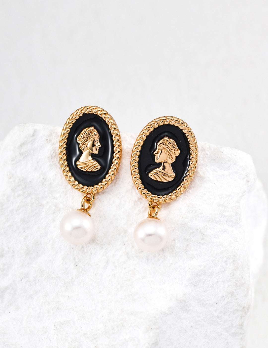 black enamel
