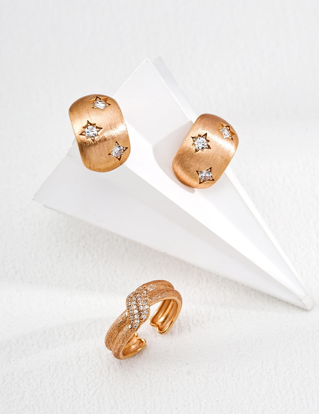 S925 Silver Vintage Brushed CZ Stud Earrings | Retro Gold & White Gold Starry Sparkle