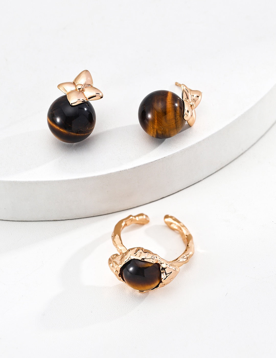 S925 Silver "Four-Leaf Fortune" Golden Leaf Earrings | Tiger Eye & Pearl Vintage Gold Dangles