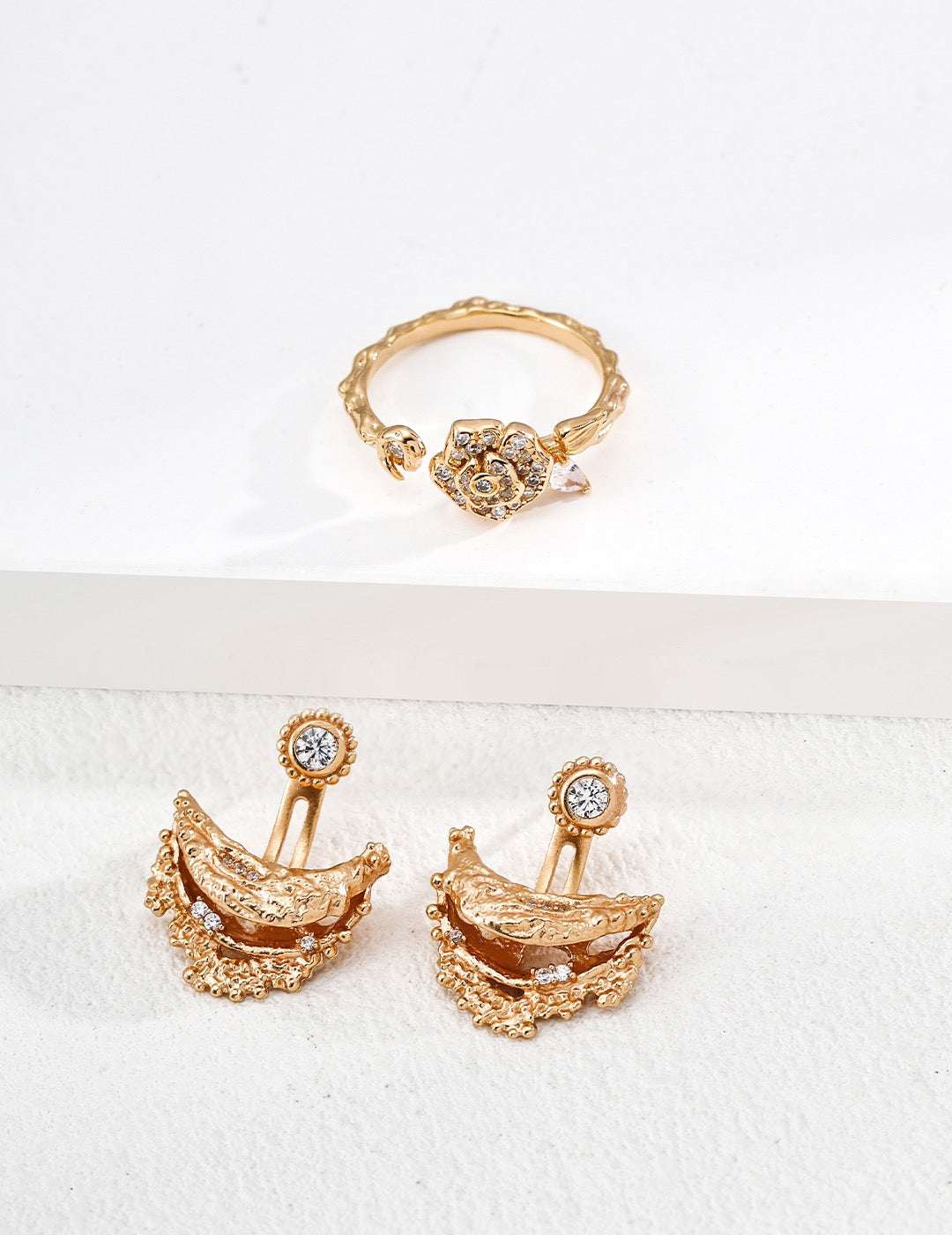 Camellia Story Ring